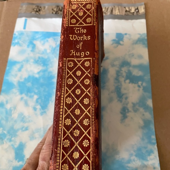 Vintage Embossed Brown Leather Journal - Picture 2 of 6